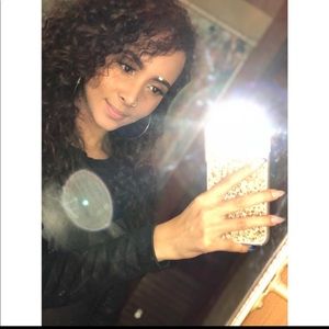 Meet your Posher, Alisha